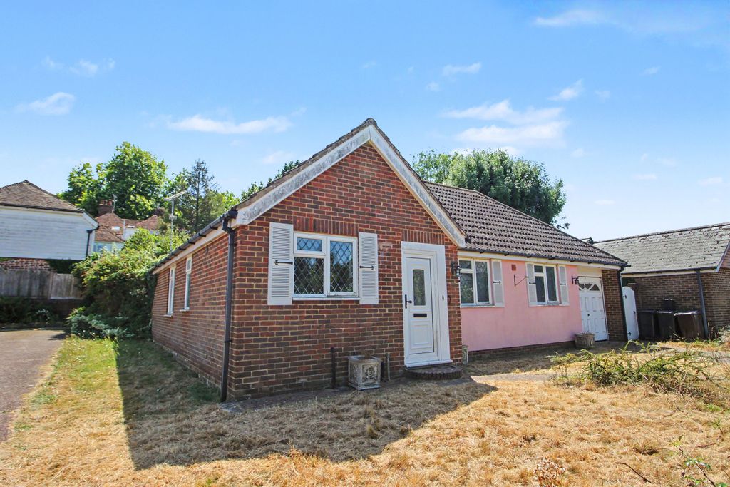 Property photo 2 of 15 23 Rogersmead, Tenterden, Kent, Tn30 6Lf