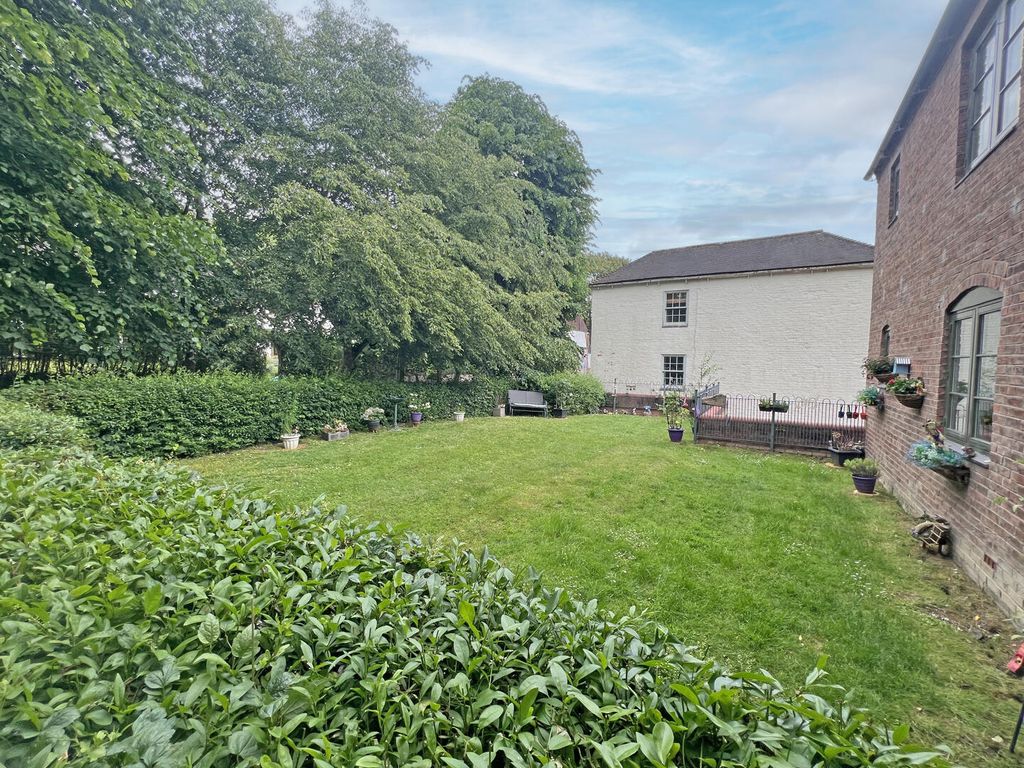 Property photo 2 of 12 Rear Garden