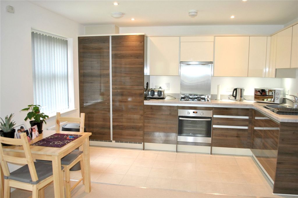 Property photo 2 of 7 Picture No. 13