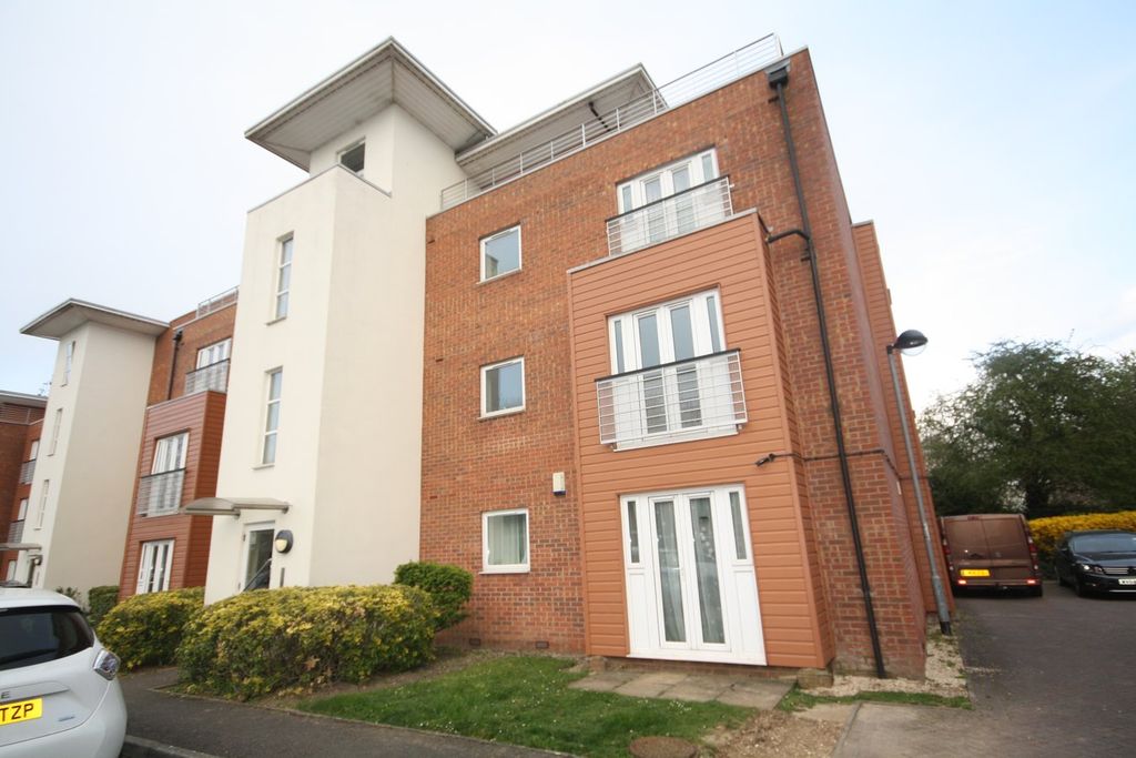 Property photo 1 of 11