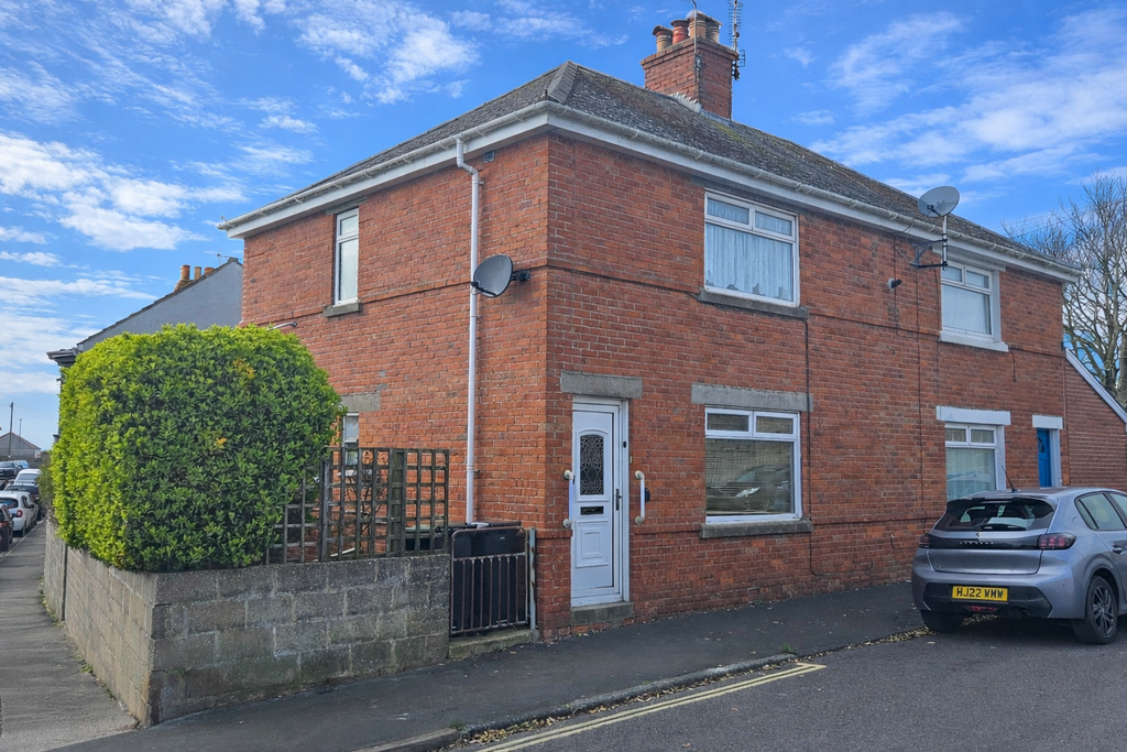 Property photo 1 of 13 Front