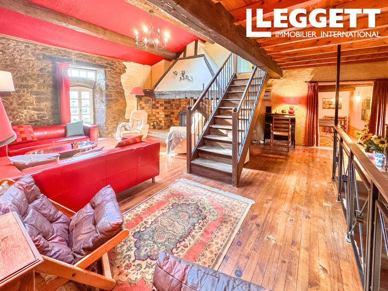 Property photo 3 of 10