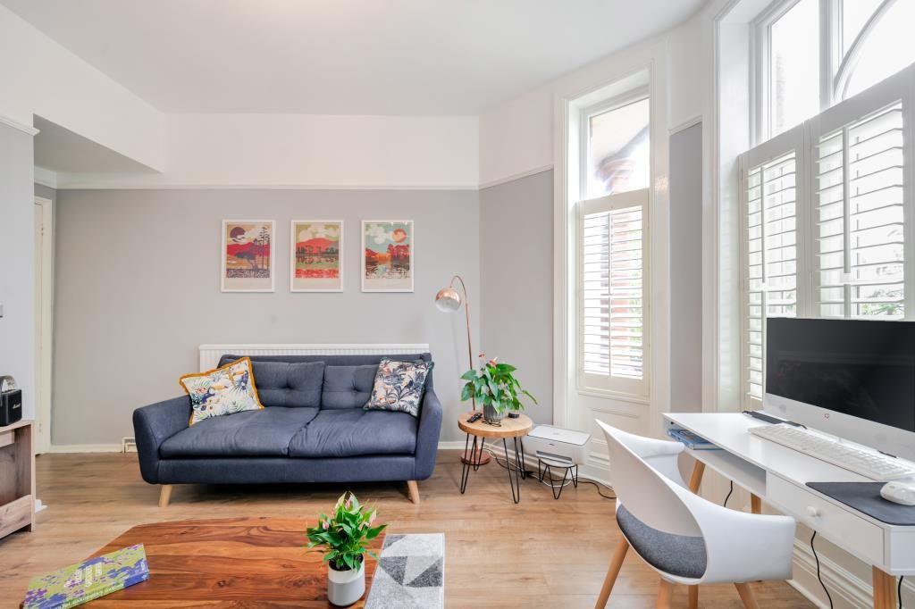 Property photo 2 of 18 Reception Room