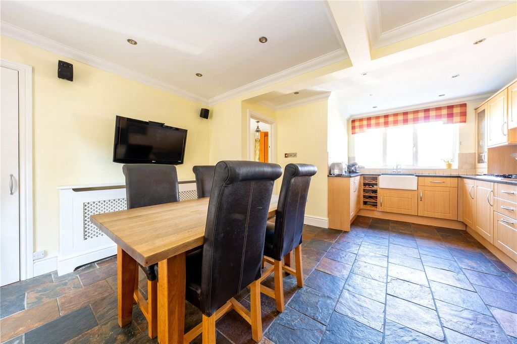 Property photo 1 of 16 Internal