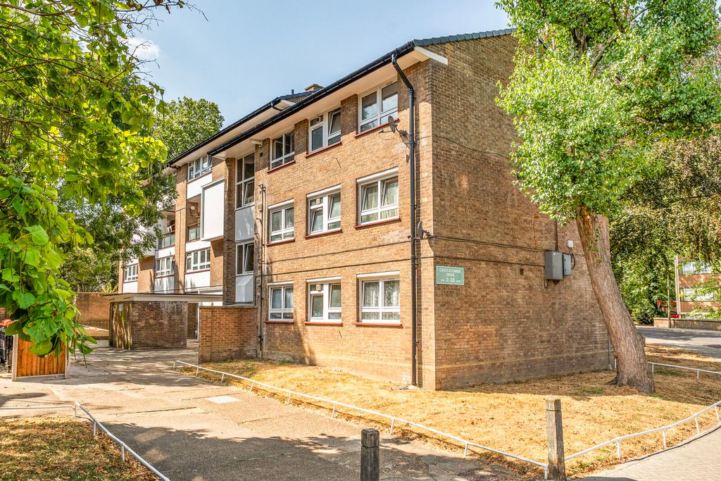 Property photo 1 of 11