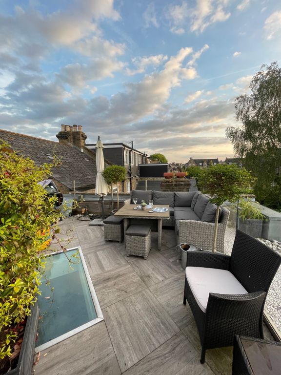 Property photo 3 of 9 Picture No. 02