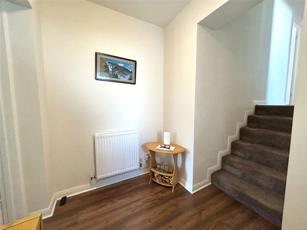 Property photo 2 of 15 Picture No. 05