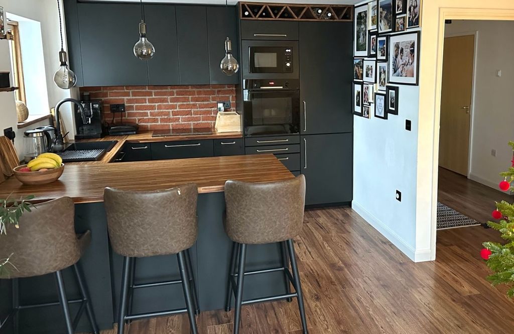 Property photo 1 of 13 Img-20251220-Wa0024