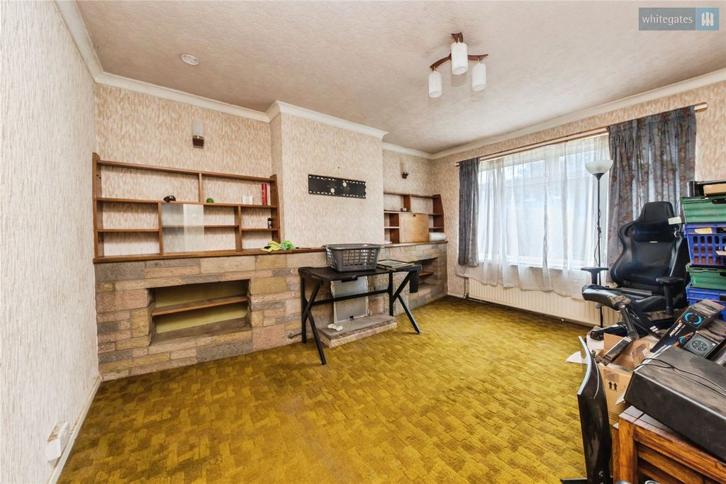 Property photo 2 of 14 Picture No. 01