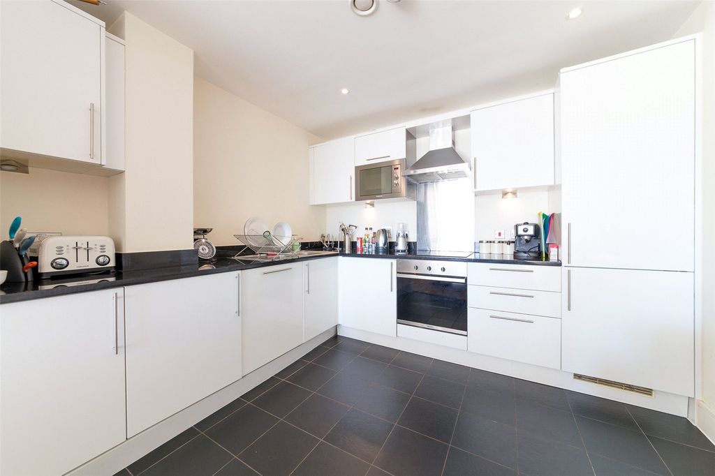 Property photo 3 of 9 Picture No. 10