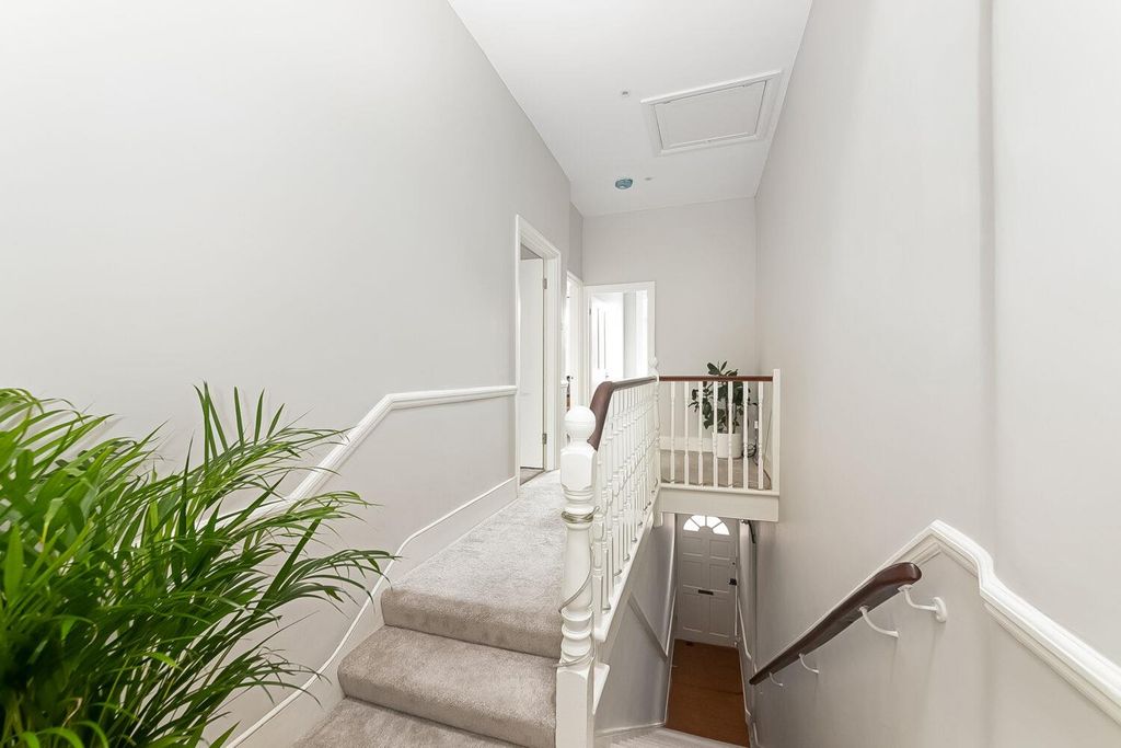 Property photo 3 of 11 Img_8404-1-1500x1000.Jpg