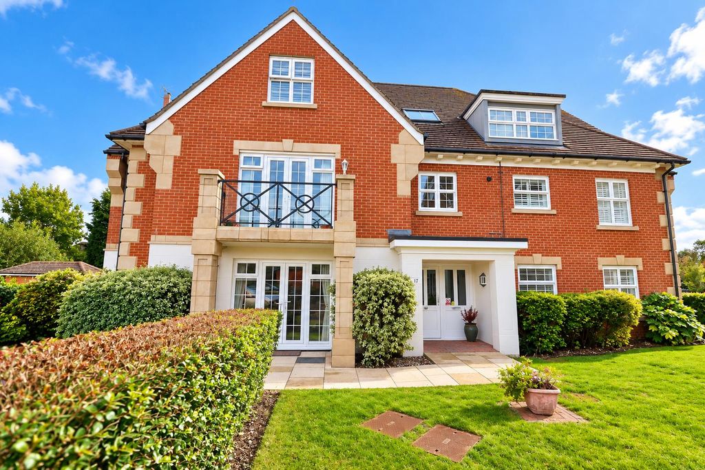 Property photo 1 of 11 16c43A6F-F4Ea-4125-B8B6-2ba5E78cd4Cb.Png