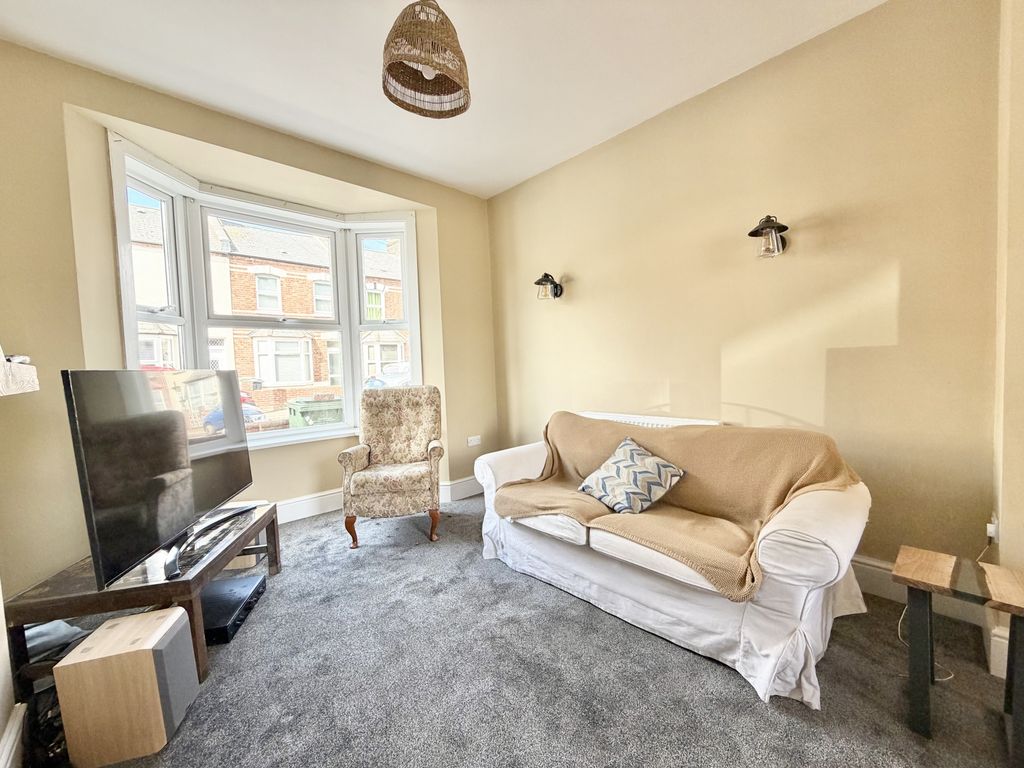 Property photo 3 of 19 Photo 2