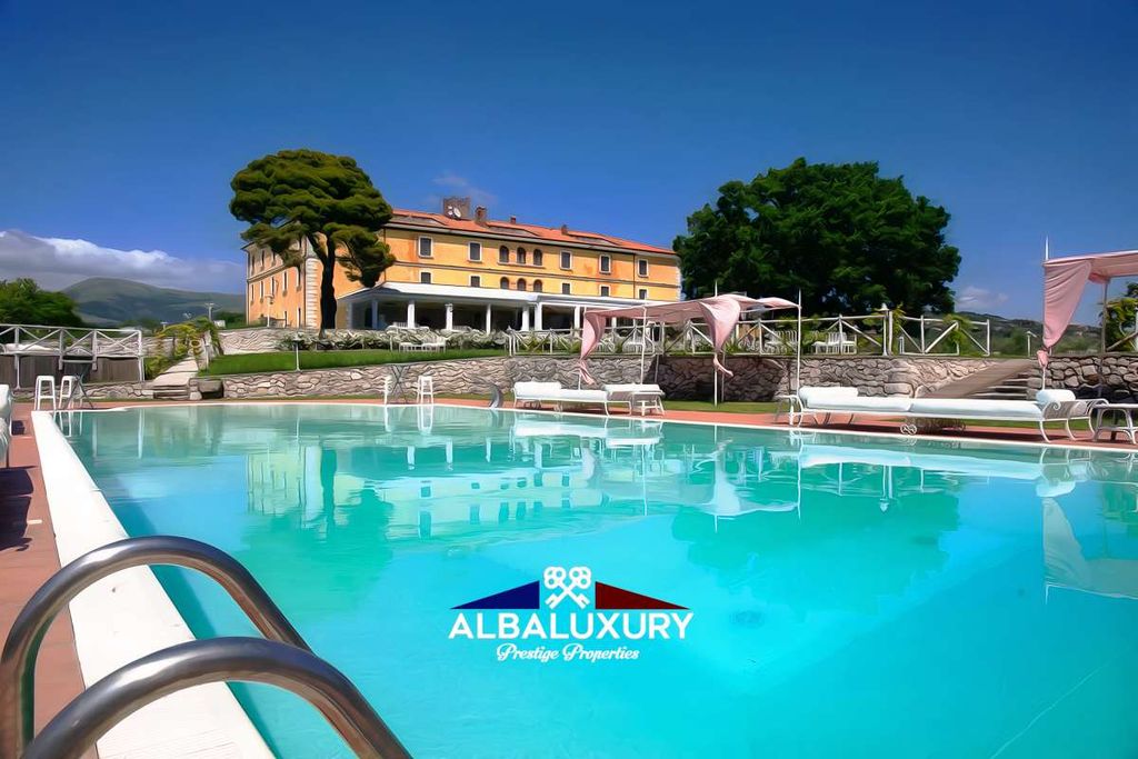 Property photo 3 of 49