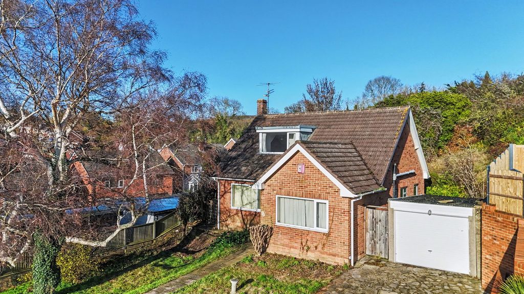 Property photo 1 of 17