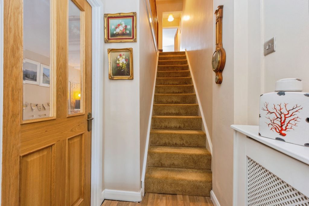 Property photo 2 of 21 Pbox-Img.Jpg