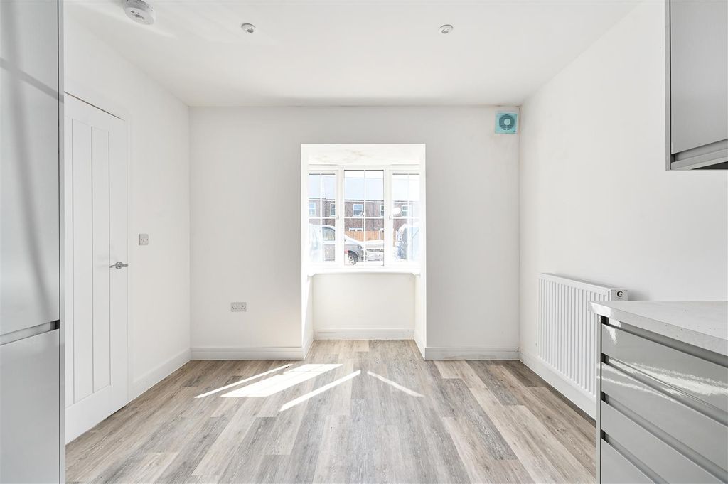 Property photo 3 of 7 Plot-15-Fairlight-Development-Tn28 (7)