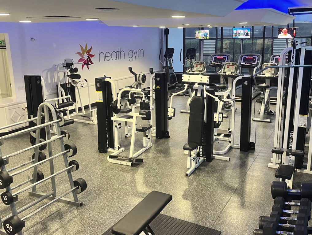 Property photo 3 of 6 Photo 2