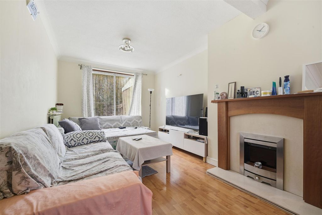 Property photo 3 of 14 Dsc00108.Jpg