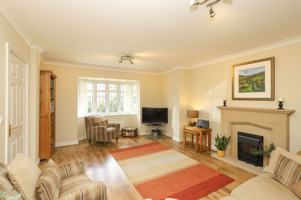 Property photo 3 of 30