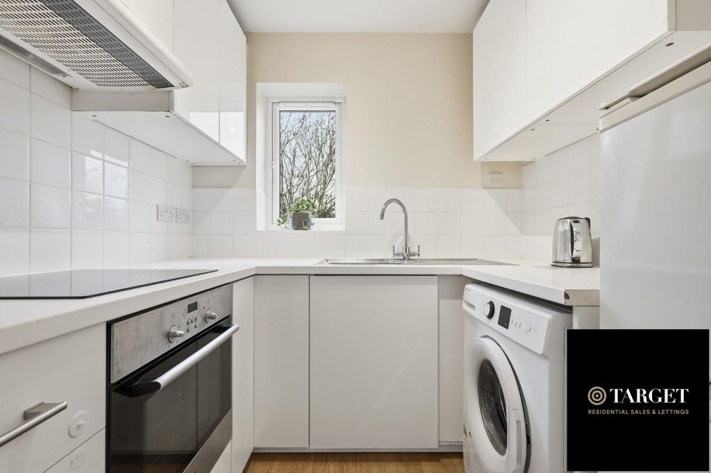 Property photo 3 of 9 Img_5509.Jpg