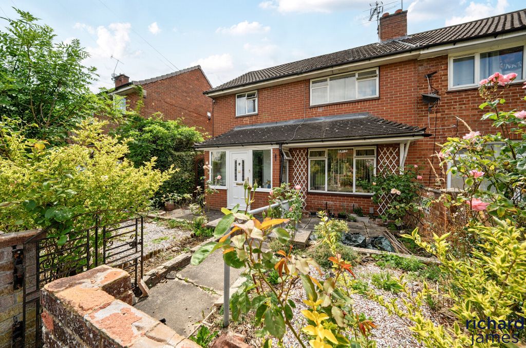 Property photo 1 of 12 8Afbe36B323F41648342352144De38Ab