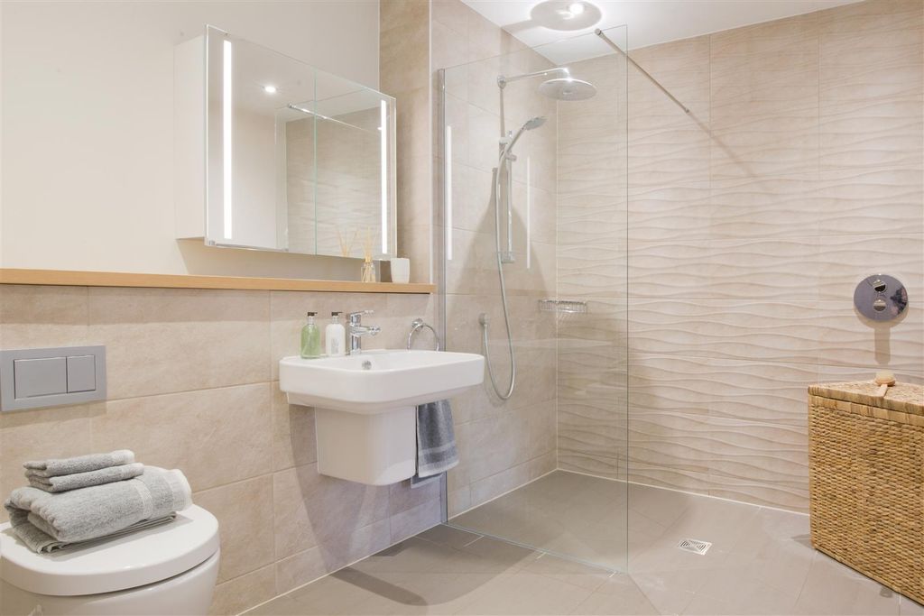 Property photo 1 of 6 Birch_Qs003.Jpg