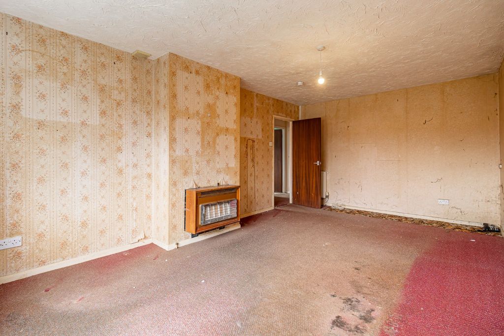 Property photo 3 of 16 4903665