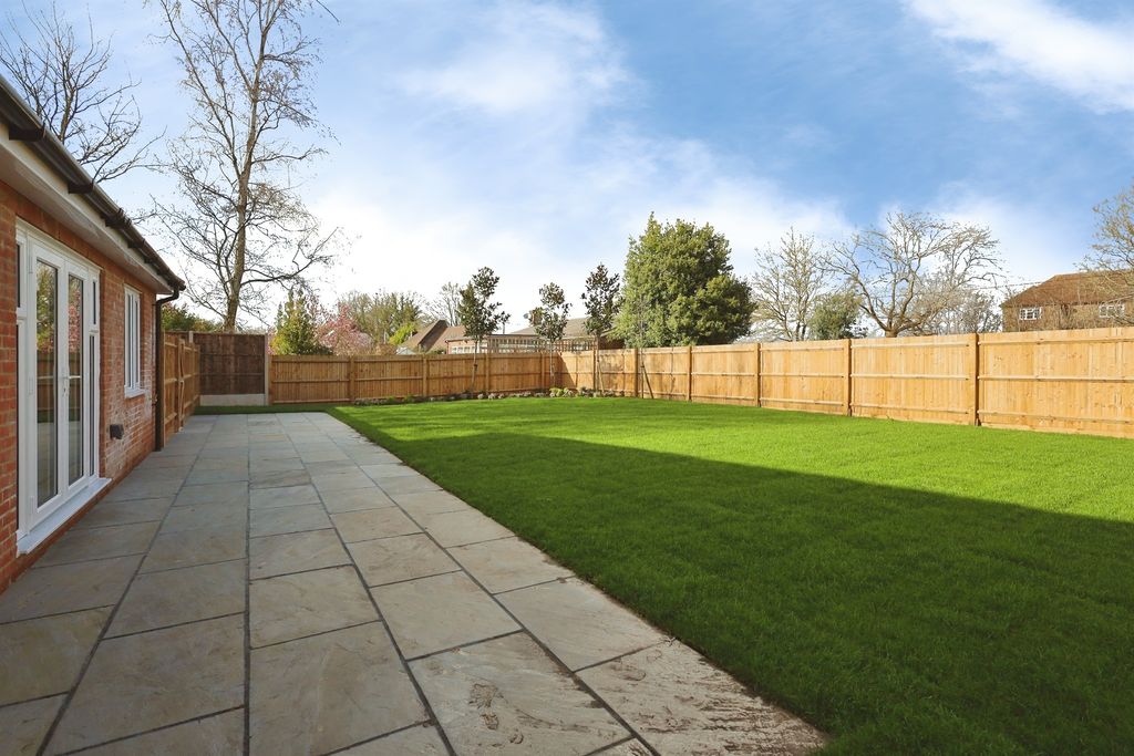 Additional image 11 of 3 bed bungalow for salePark Road, Hellingly, Hailsham BN27