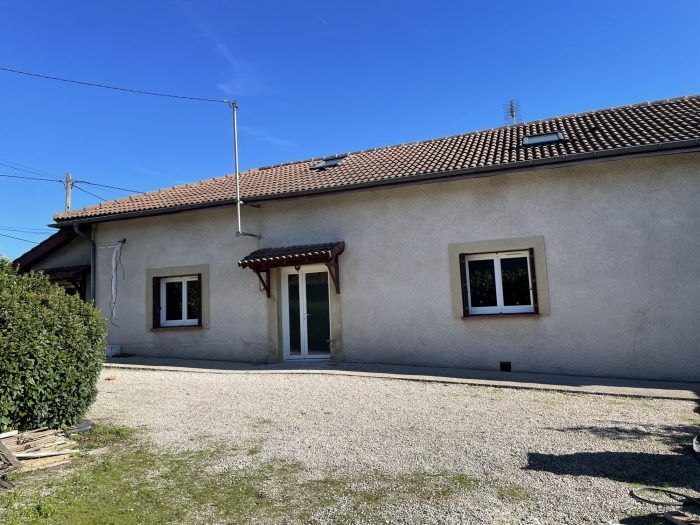 Property photo 1 of 48