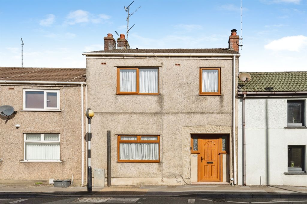 Property photo 1 of 20