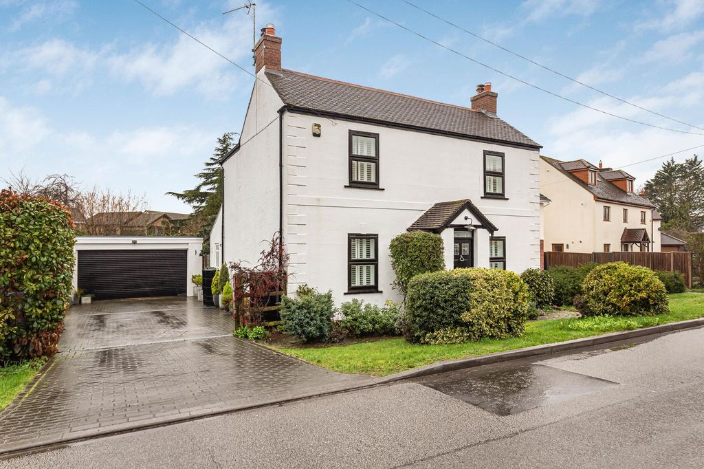 Property photo 1 of 23