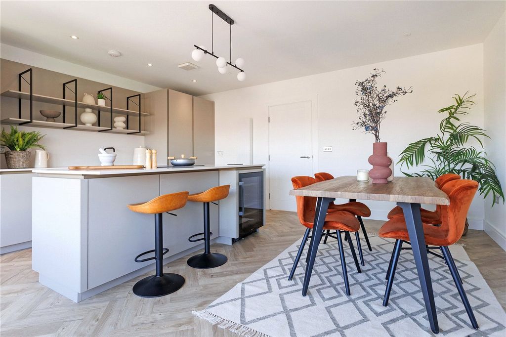 Property photo 1 of 25 Picture No. 20