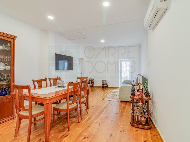 Property photo 1 of 26