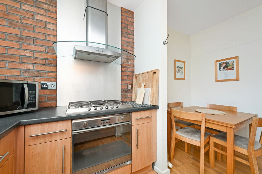 Property photo 3 of 12 Property Image 3