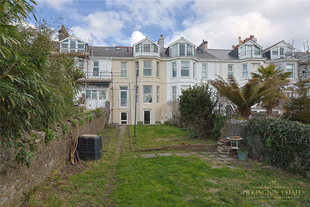 Property photo 1 of 20 4275200