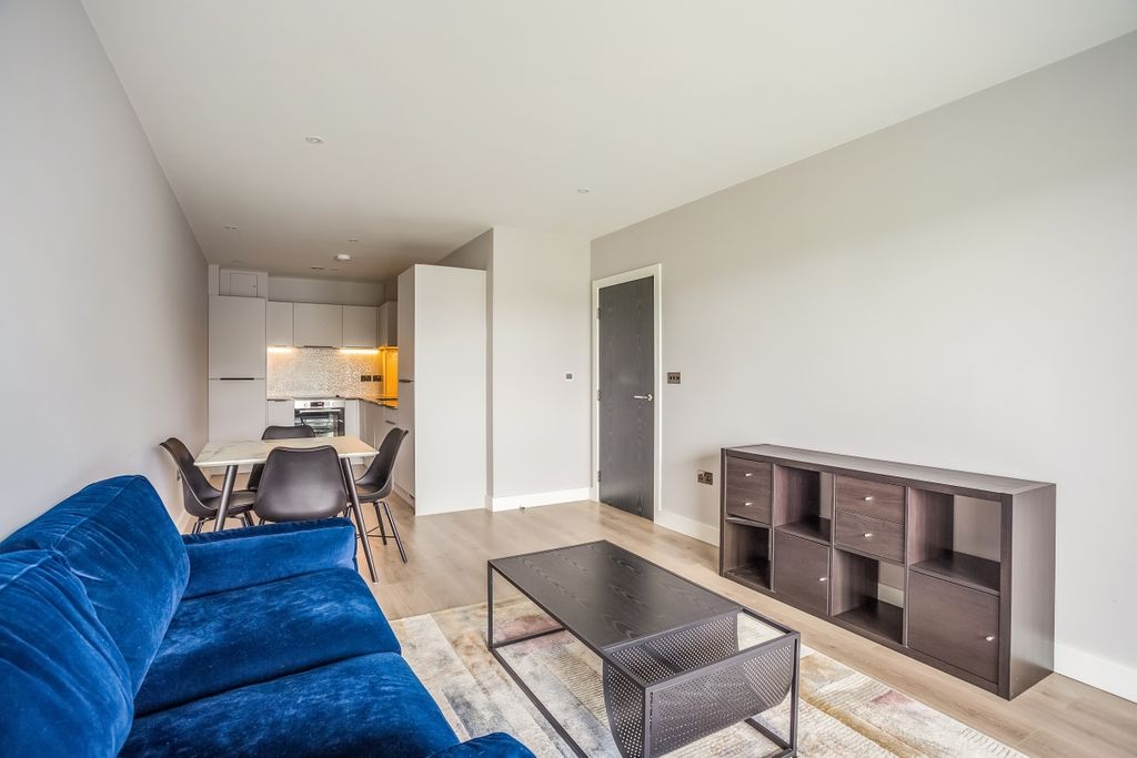 Property photo 2 of 15 68592_Flat-9-Old-...