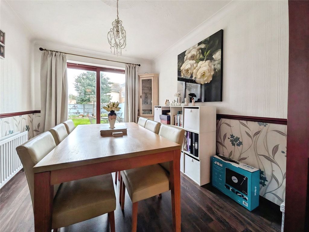 Property photo 3 of 13 Picture No. 17