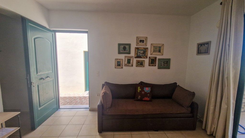 Property photo 3 of 30