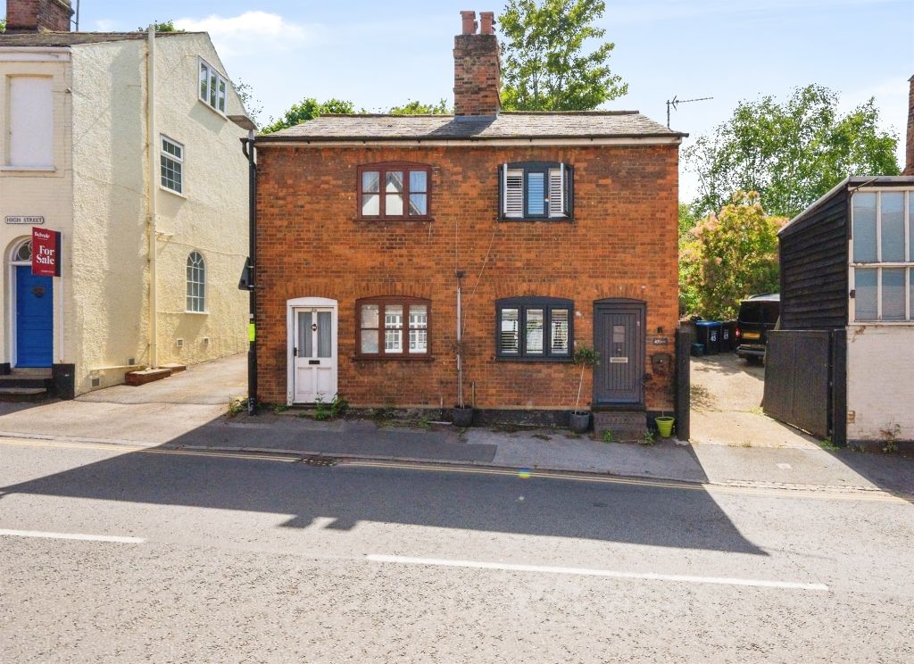 Property photo 1 of 17