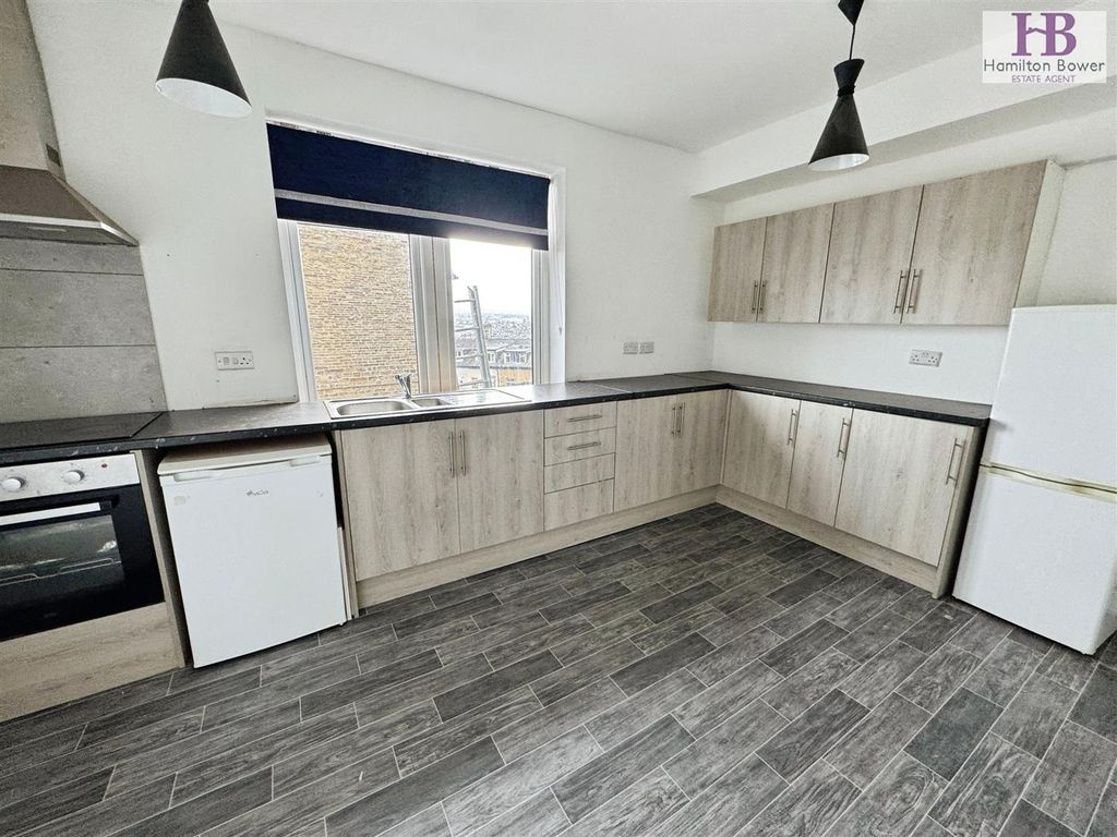 Property photo 2 of 6 8072Cb89-Img_3661.Jpeg