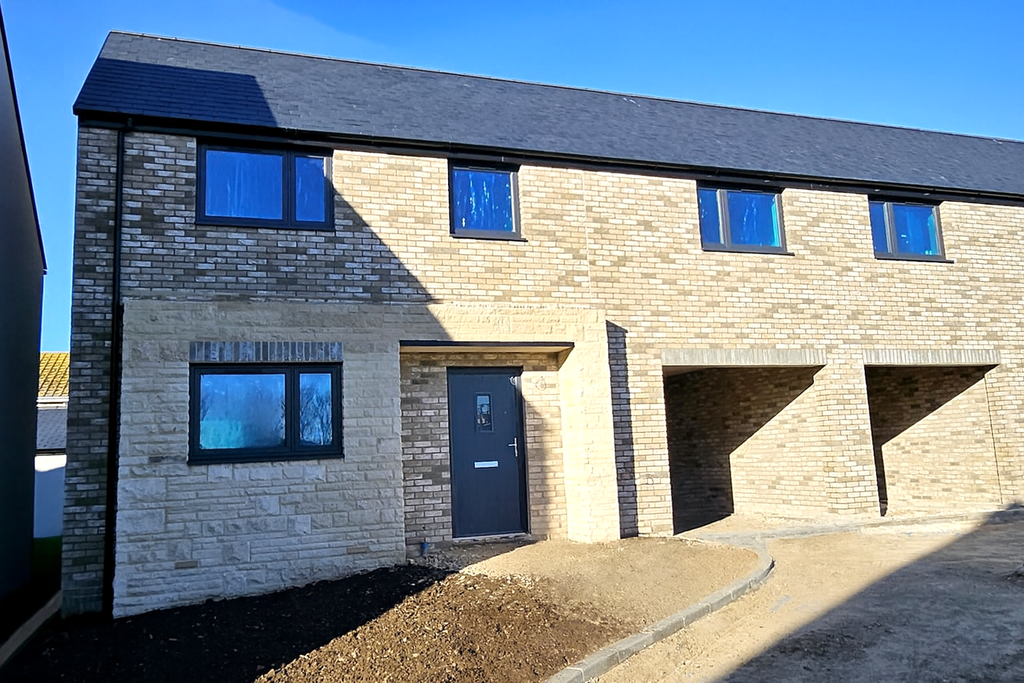 Property photo 1 of 37 Eh Pt 20