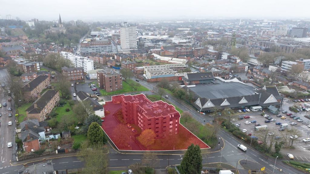 Property photo 3 of 42