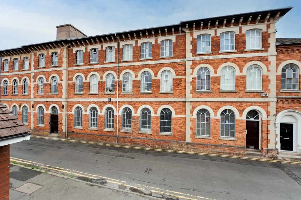 Property photo 1 of 15 18 Green Lane, Kettering-15.Jpg