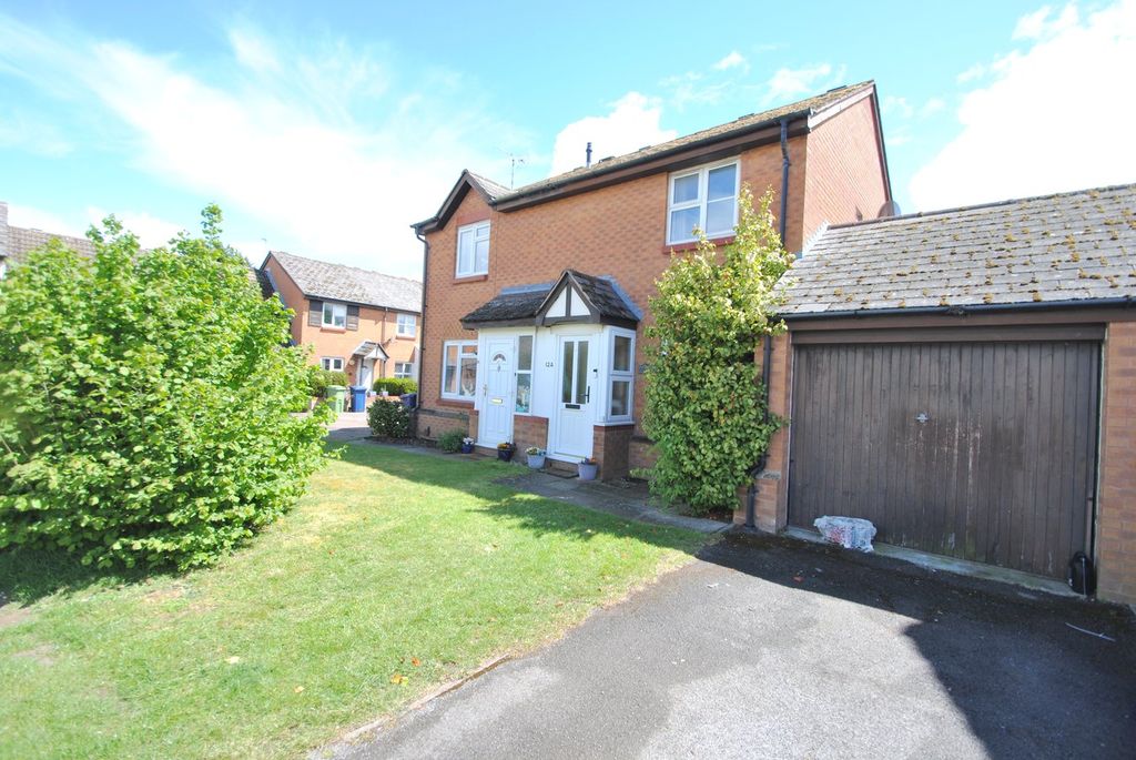 Property photo 1 of 3