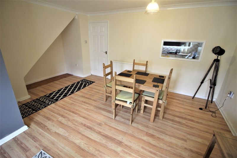 Property photo 3 of 9 Photo 3