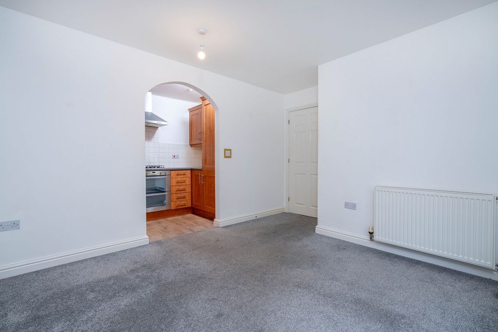 Additional image 8 of 1 bed flat for saleAvenue Road, Montanari Court Avenue Road NG31