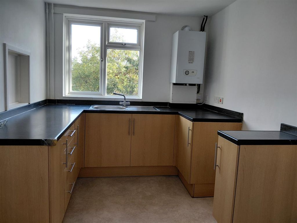 Property photo 3 of 11 20251007_101135.Jpg