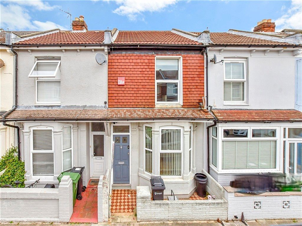 Property photo 1 of 4 Front (Web)