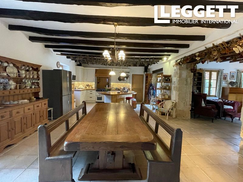 Property photo 3 of 10